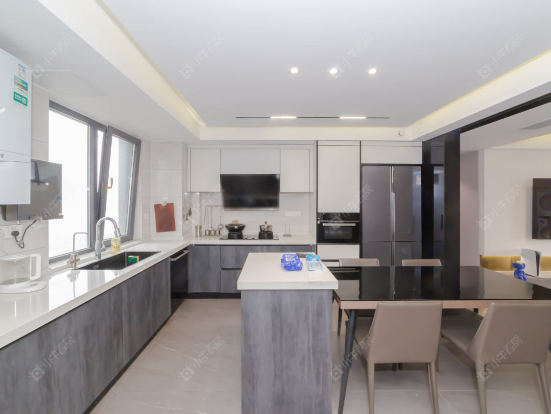 常州世茂香槟湖四期在售二手房源室内图_小牛看房