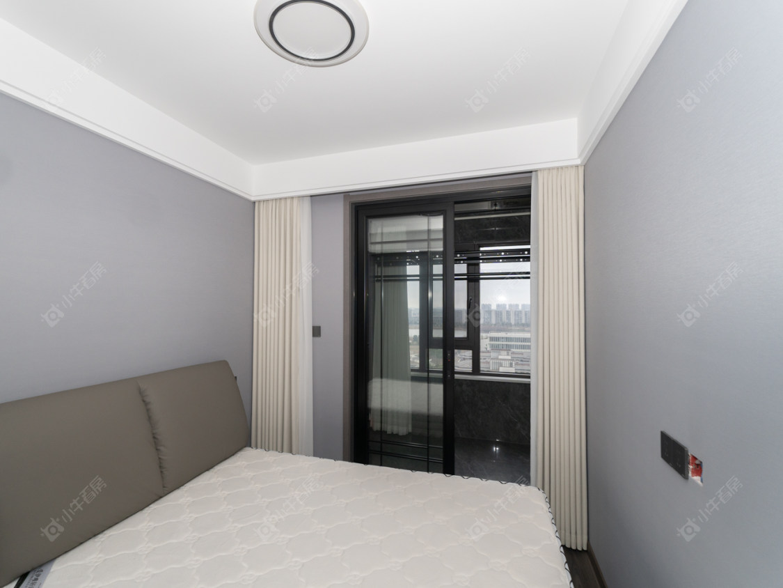 常州万科公园大道一期在售二手房源室内图_小牛看房