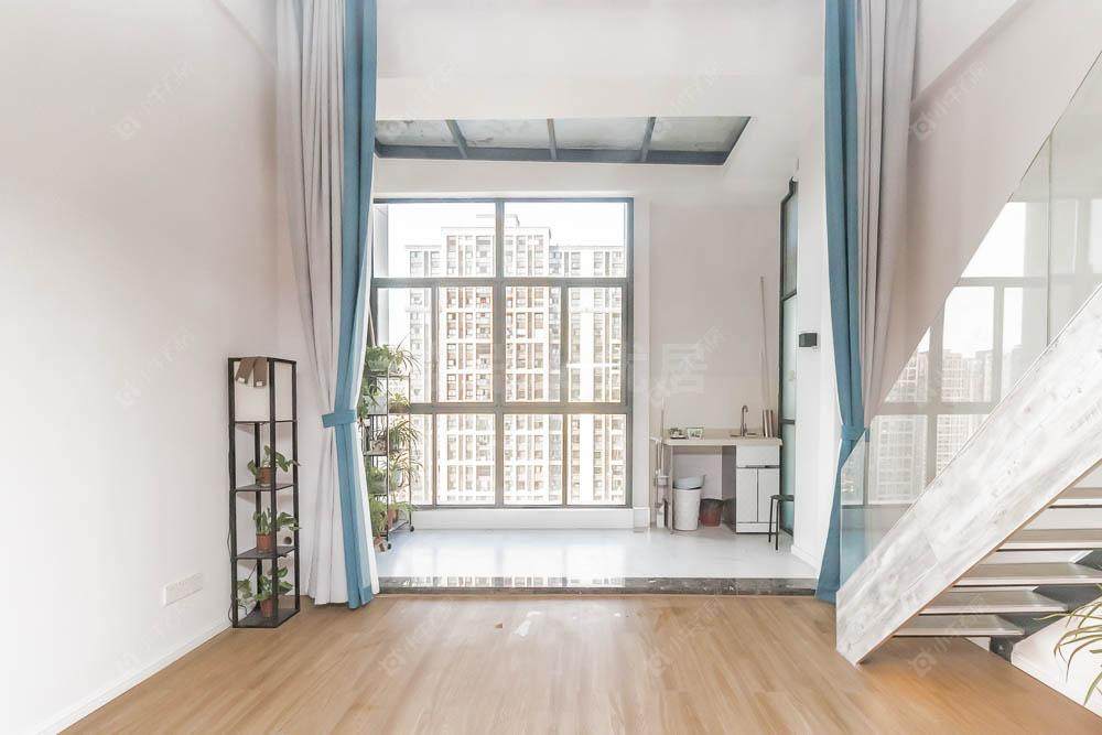 常州宏图大厦在售二手房源室内图_小牛看房