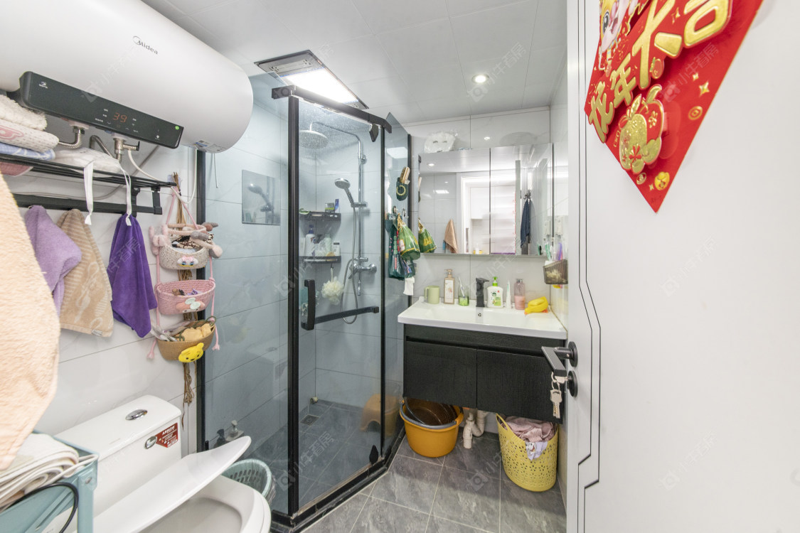 常州绿地峰荟在售二手房源室内图_小牛看房