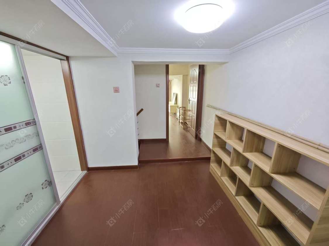 常州亚泰财富中心在租房源室内图_小牛看房