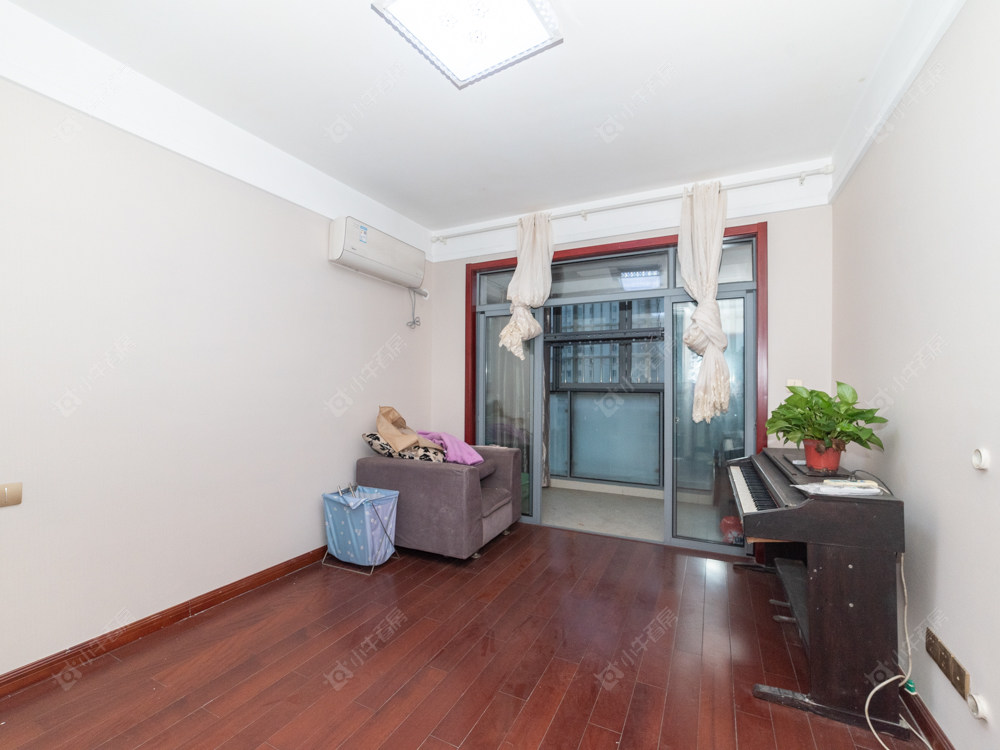 常州滨江明珠城东区在售二手房源室内图_小牛看房