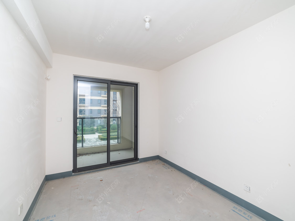 常州美的世茂云筑在售二手房源室内图_小牛看房