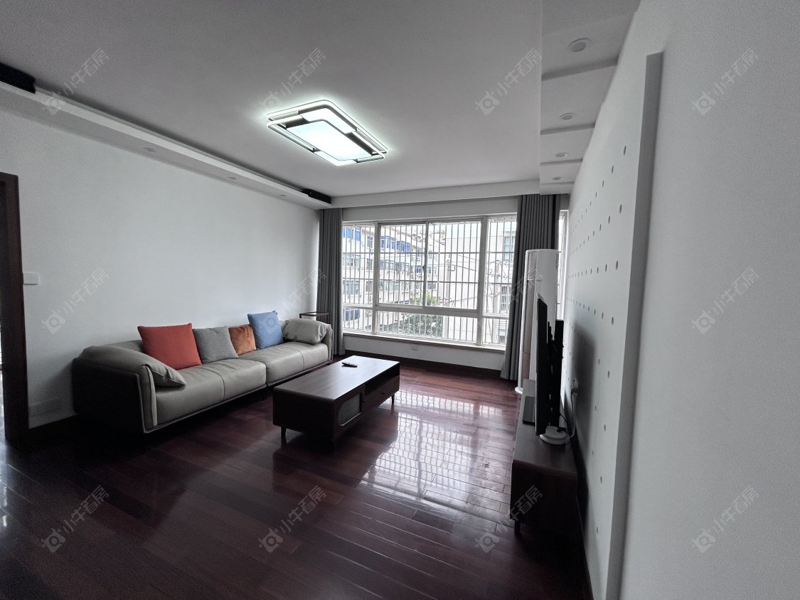 常州铭巷家园4室2厅在租房源出租