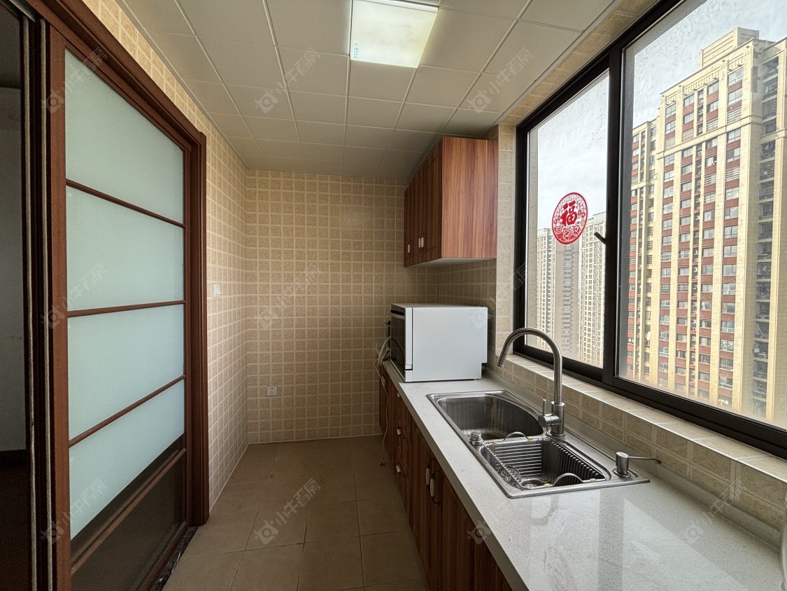 常州绿地香奈在租房源室内图_小牛看房