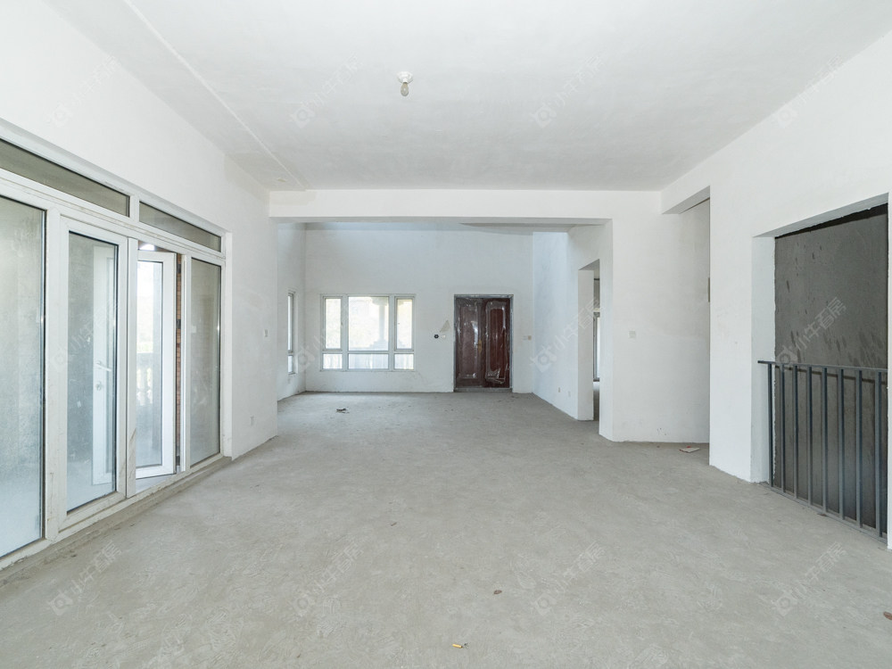 常州美林湖花园一区别墅在售二手房源室内图_小牛看房