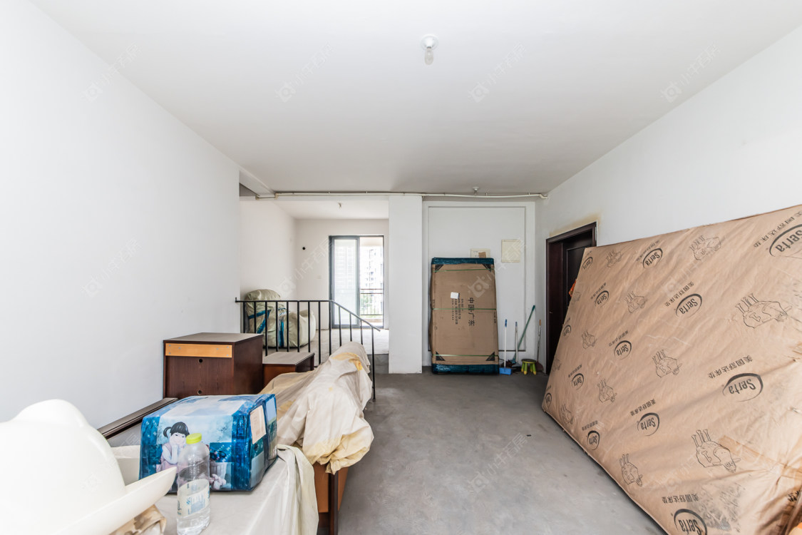 常州世茂香槟湖一期在售二手房源室内图_小牛看房