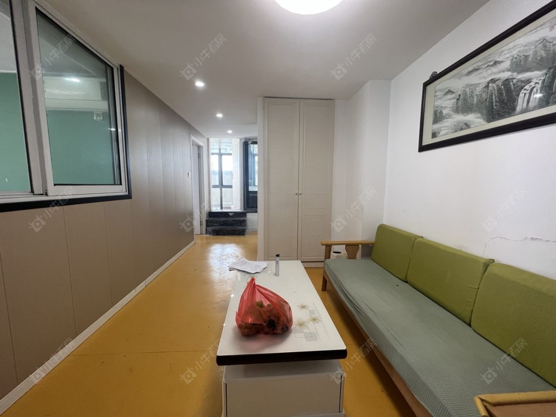 常州亚泰财富中心在租房源室内图_小牛看房