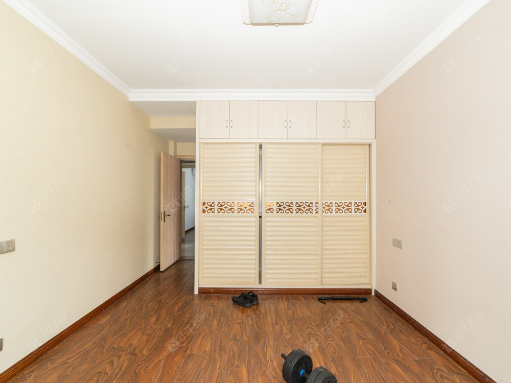 常州龙栖花园在售二手房源室内图_小牛看房