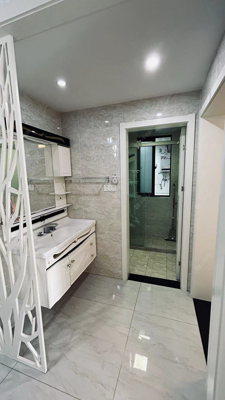 常州世茂香槟湖四期在租房源室内图_小牛看房