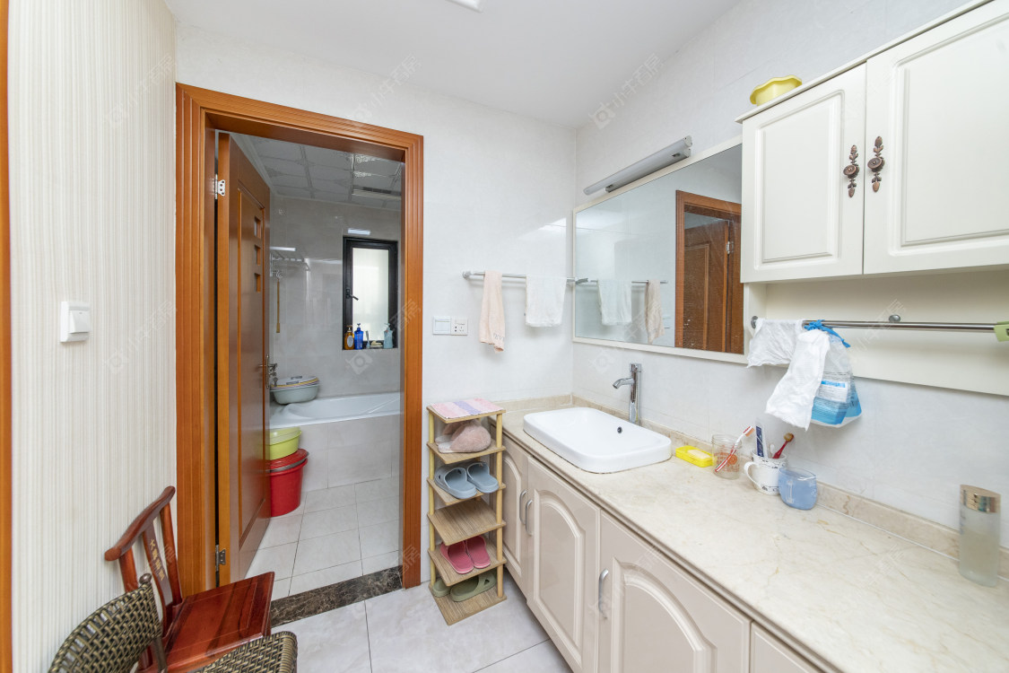 常州吾悦广场北区在售二手房源室内图_小牛看房