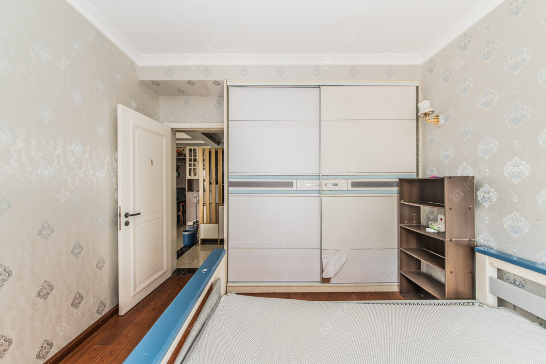 常州世茂香槟湖三期在售二手房源室内图_小牛看房