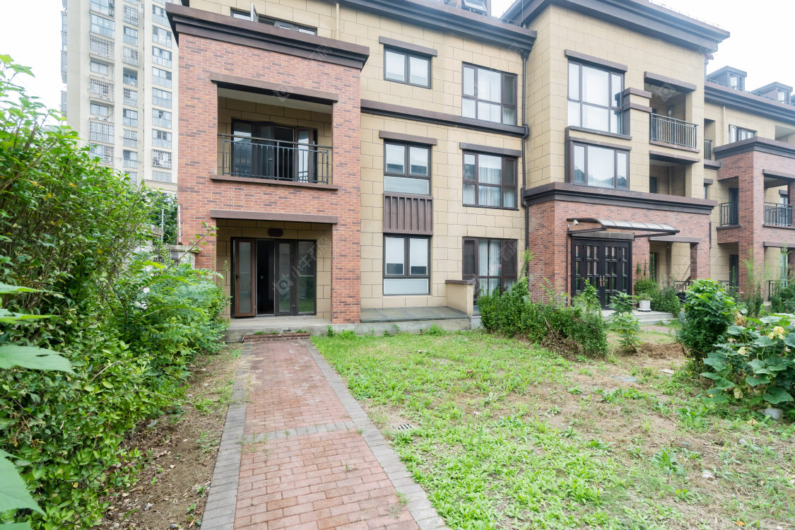 高成天鹅湖别墅区房源小区图 常州高成天鹅湖别墅区在售二手房源小区图_小牛看房