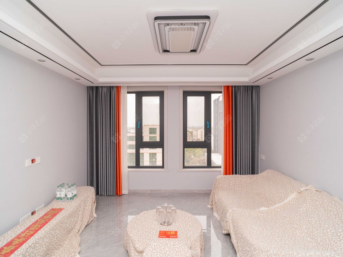 常州青枫颐景花园在售二手房源室内图_小牛看房