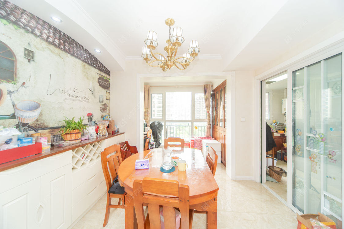 常州世茂香槟湖二期在售二手房源室内图_小牛看房