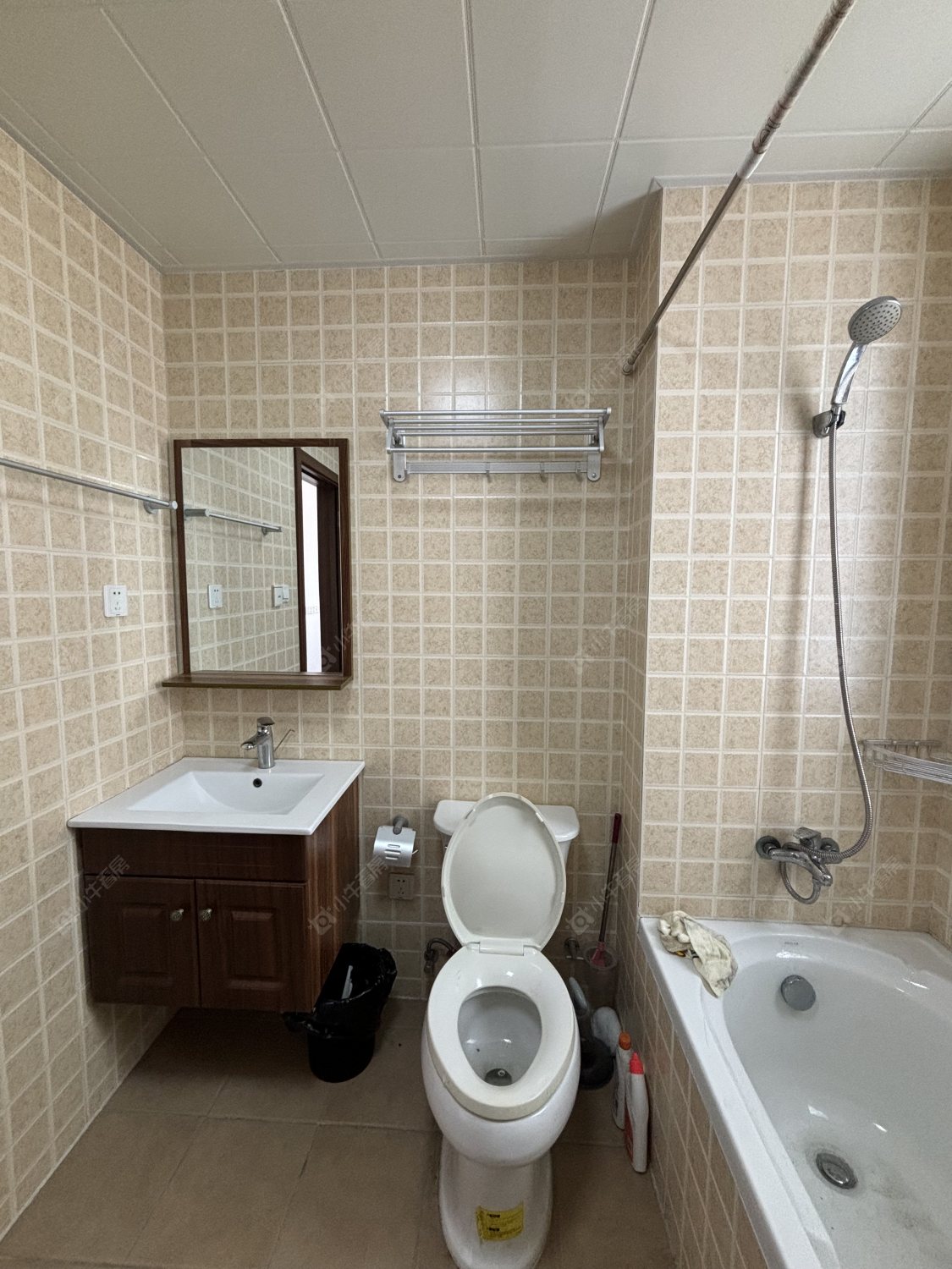 常州绿地香奈在租房源室内图_小牛看房