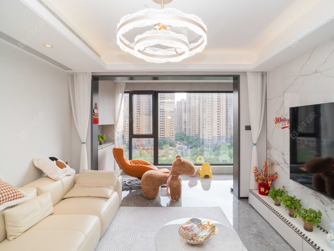 路劲铂樾云庭在售二手房