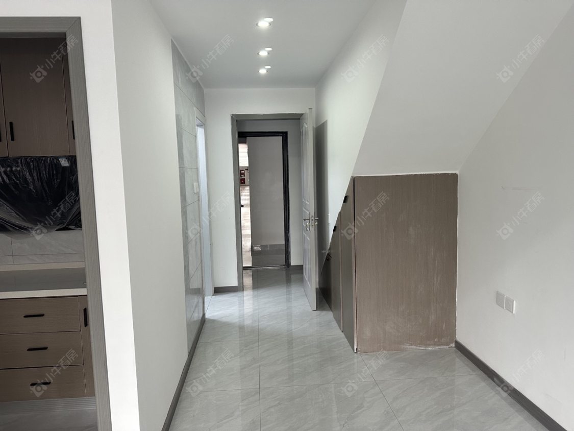 常州新龙江城市广场在租房源室内图_小牛看房