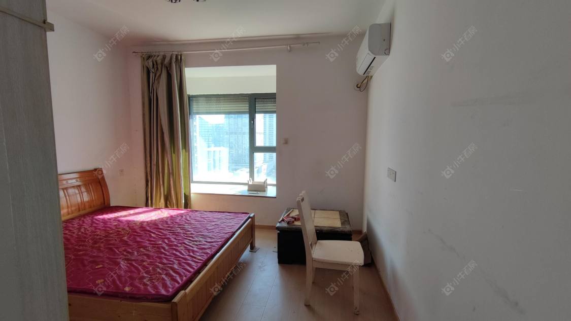 常州世茂香槟湖二期在租房源室内图_小牛看房