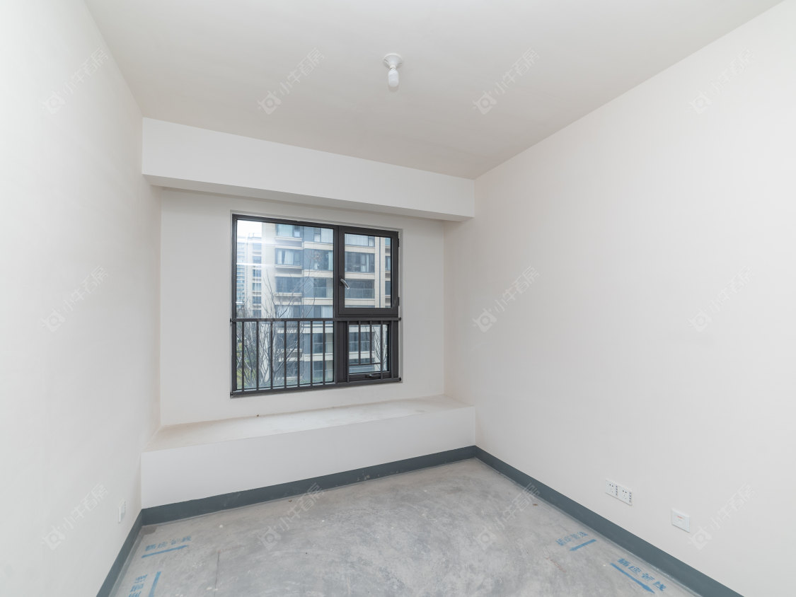 常州美的世茂云筑在售二手房源室内图_小牛看房