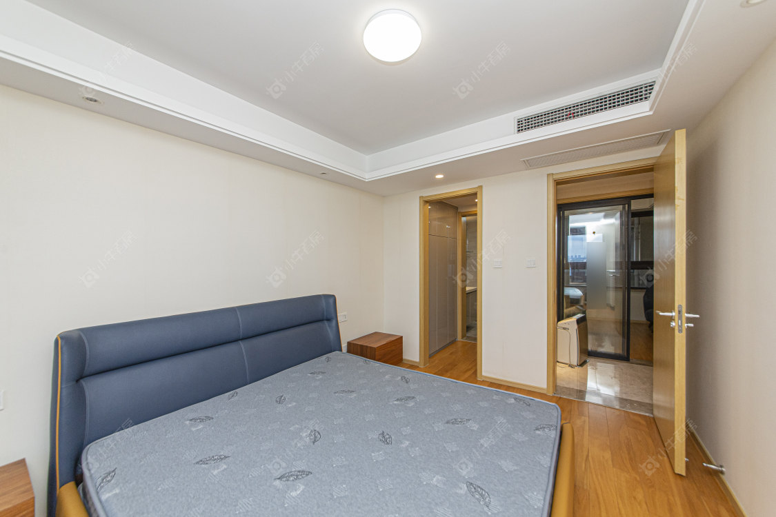 常州绿地香奈在售二手房源室内图_小牛看房