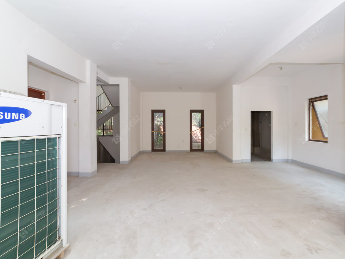 常州龙湖原山别墅区在售二手房源室内图_小牛看房