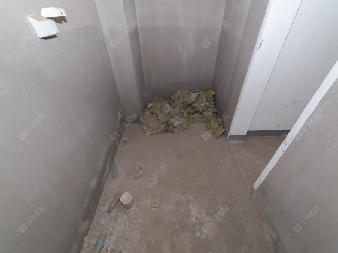 常州世茂香槟湖四期在售二手房源室内图_小牛看房