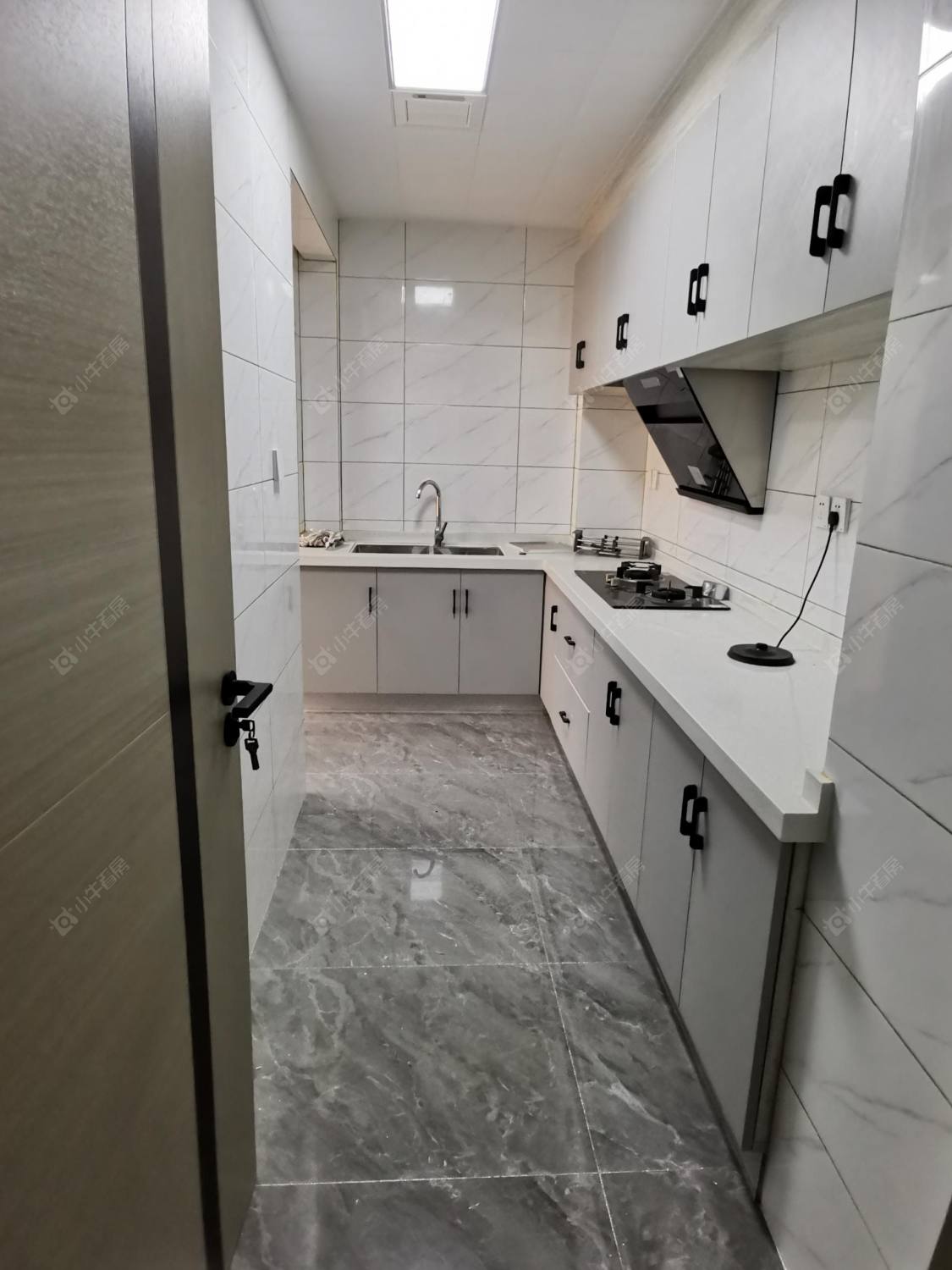 常州世茂香槟湖一期在租房源室内图_小牛看房