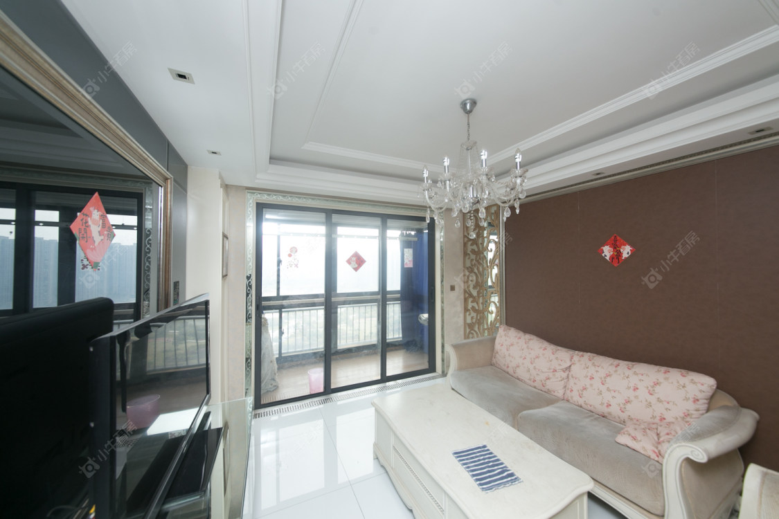 常州世茂香槟湖一期在售二手房源室内图_小牛看房