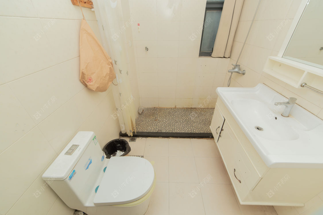 常州玉龙湾花园在售二手房源室内图_小牛看房