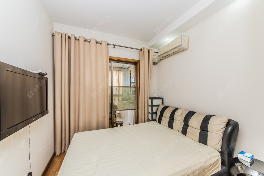 常州世茂香槟湖一期在售二手房源室内图_小牛看房