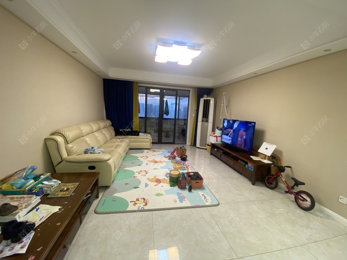 常州世茂香槟湖三期租房_小牛看房