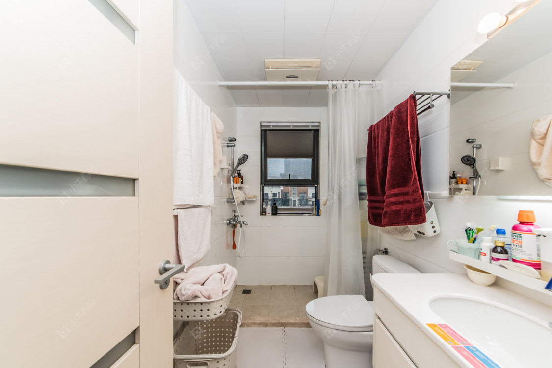 常州世茂香槟湖二期在售二手房源室内图_小牛看房