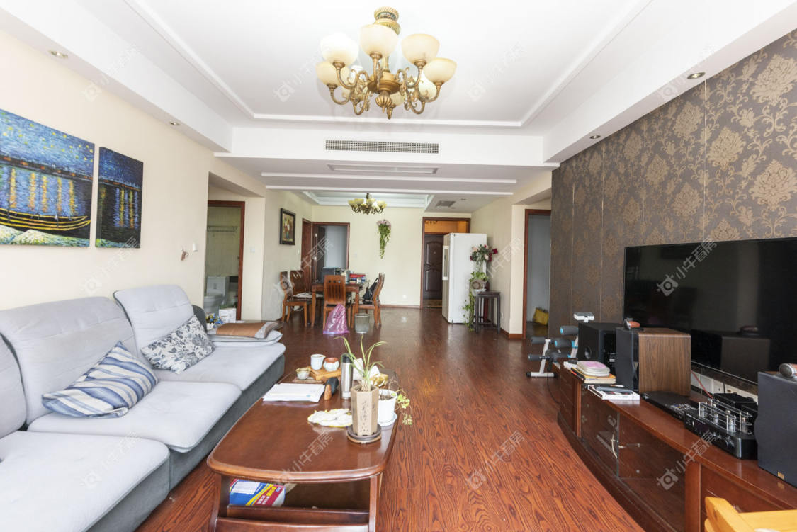 常州莱蒙城睿景公寓4室2厅2卫出租_小牛看房