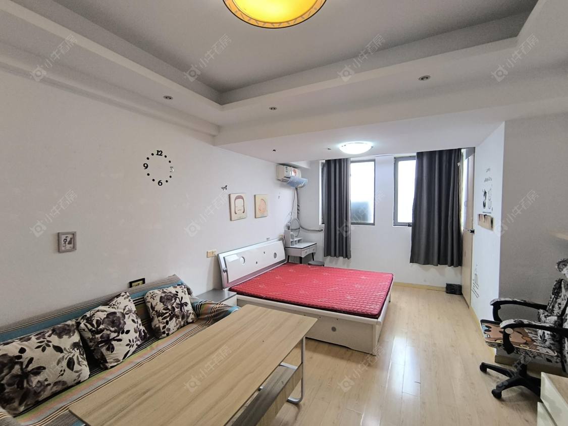 常州亚泰财富中心在租房源室内图_小牛看房