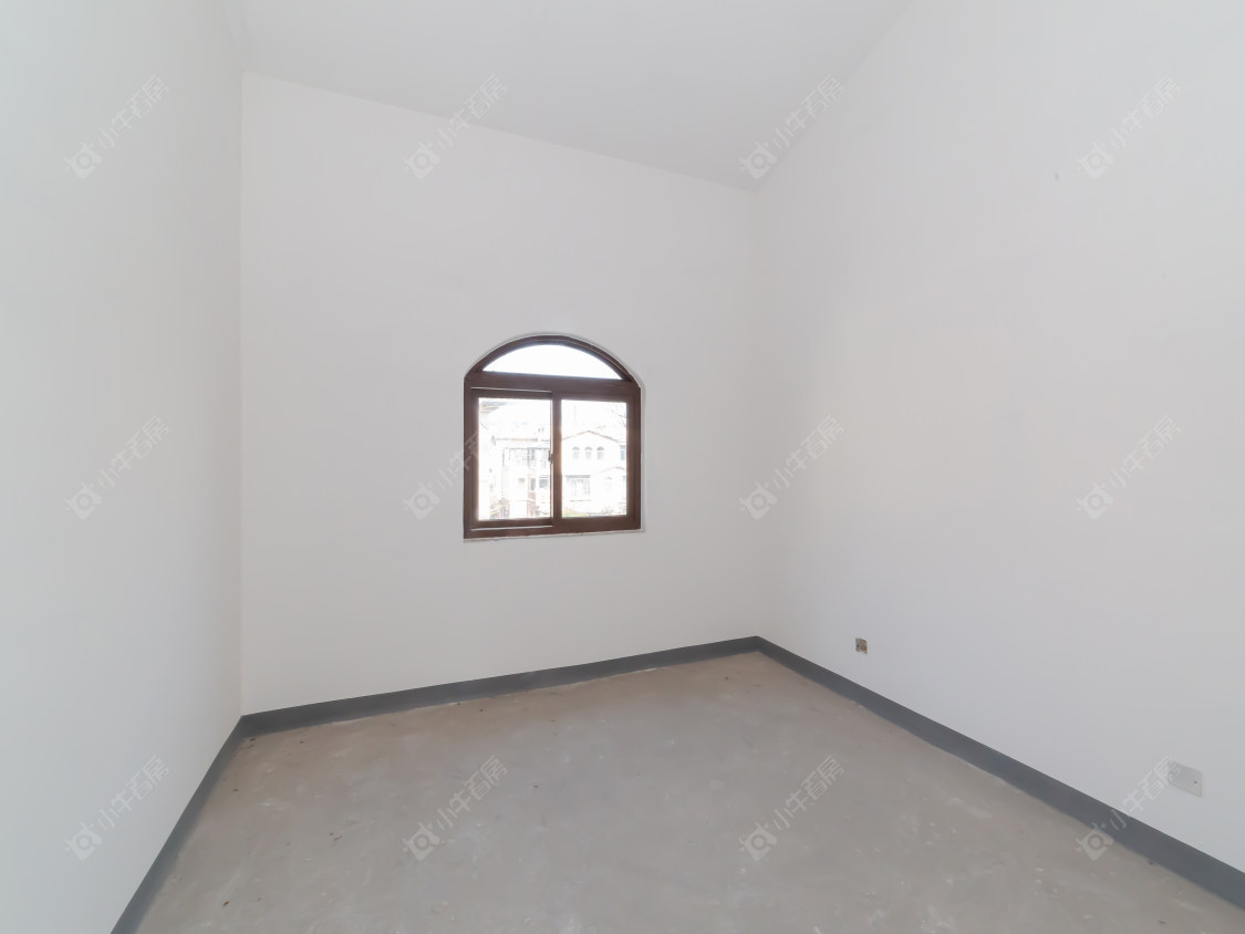 常州龙湖原山别墅区在售二手房源室内图_小牛看房