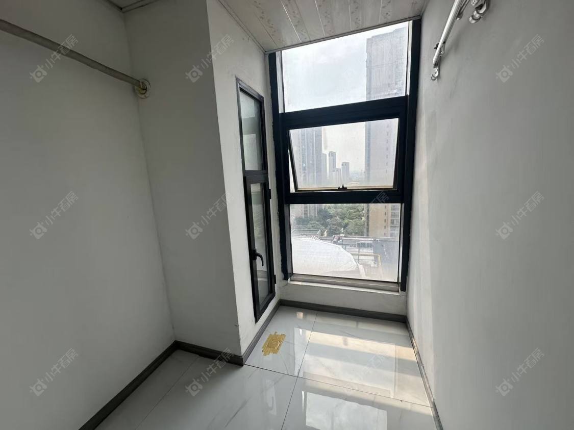 常州吾悦广场金苹果公寓租房_吾悦广场金苹果公寓5室2厅房源出租