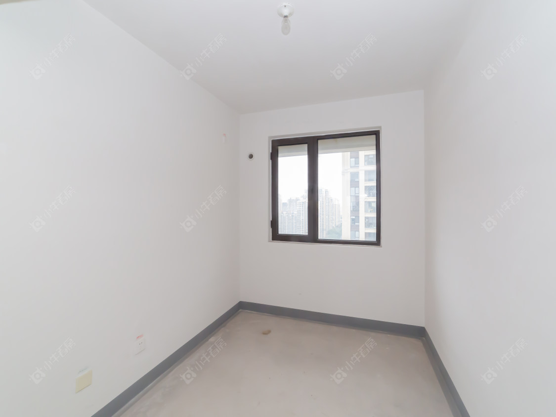 常州世茂香槟湖五期在售二手房源室内图_小牛看房