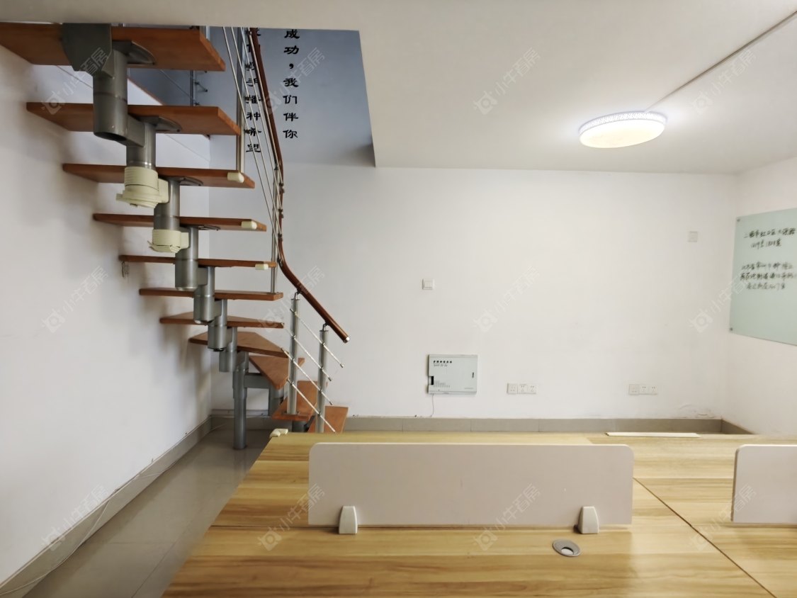 常州港龙尚层租房_小牛看房