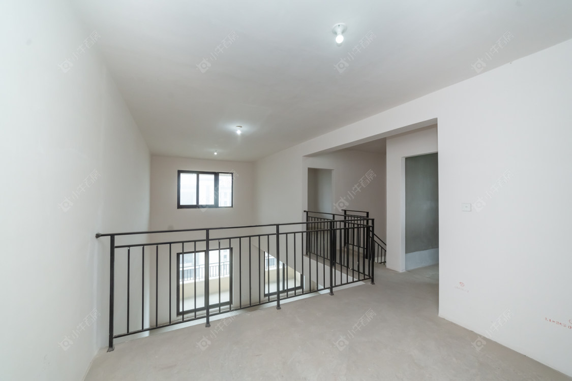 常州龙湖春江天玺在售二手房源室内图_小牛看房