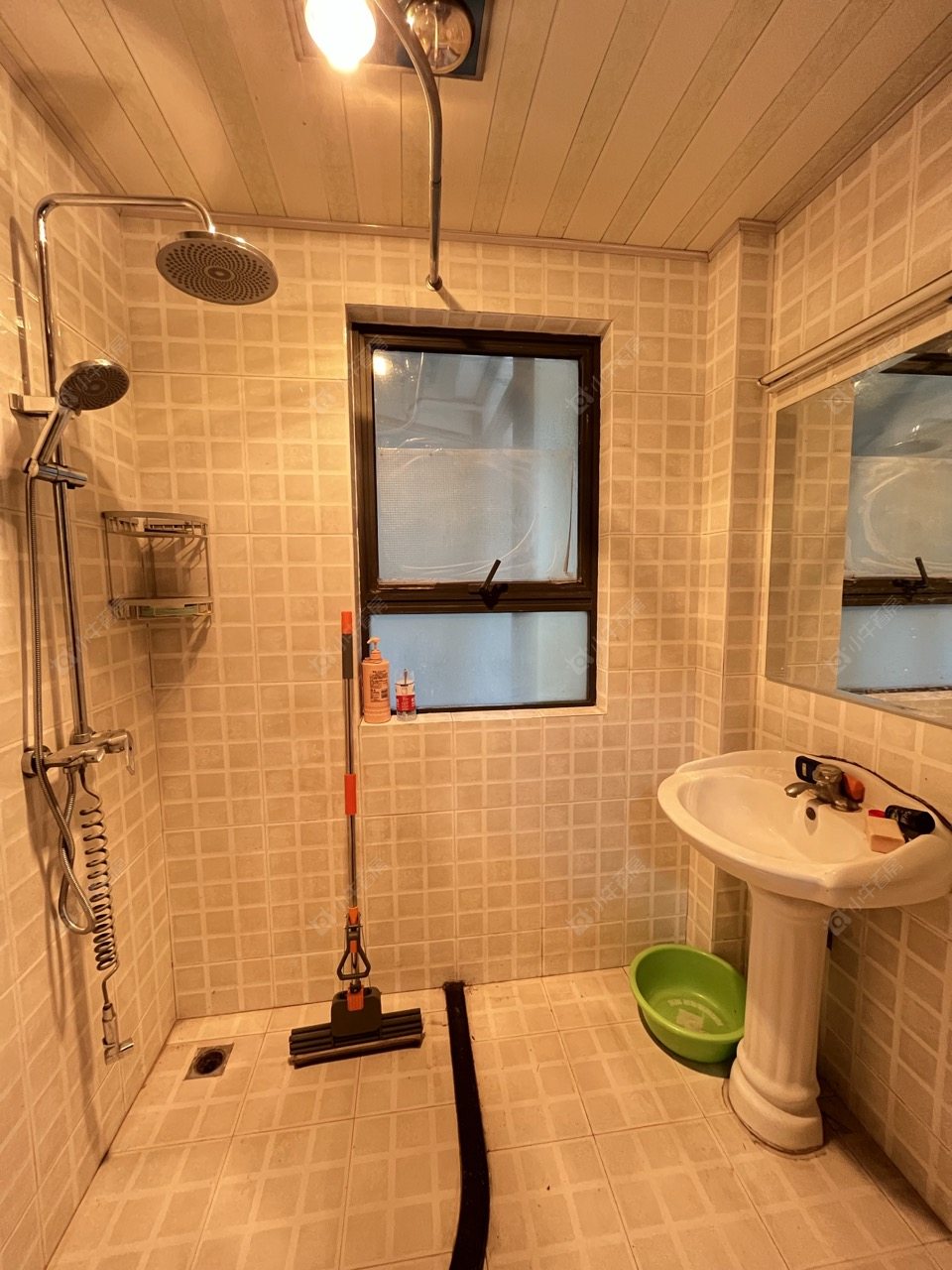 常州世茂香槟湖一期在租房源室内图_小牛看房