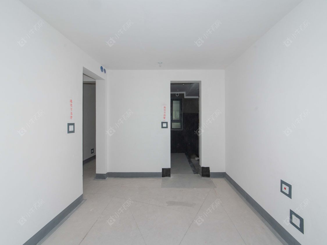 常州保利和光晨樾在售二手房源室内图_小牛看房