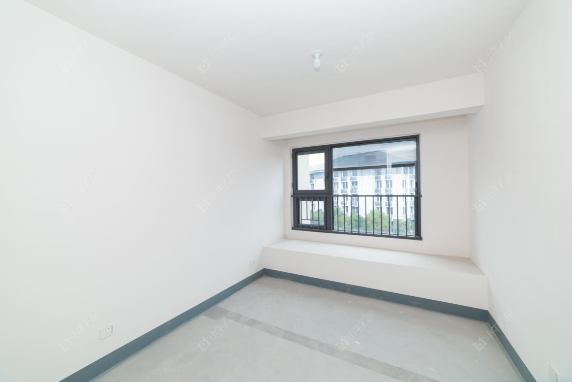 常州美的世茂云筑在售二手房源室内图_小牛看房