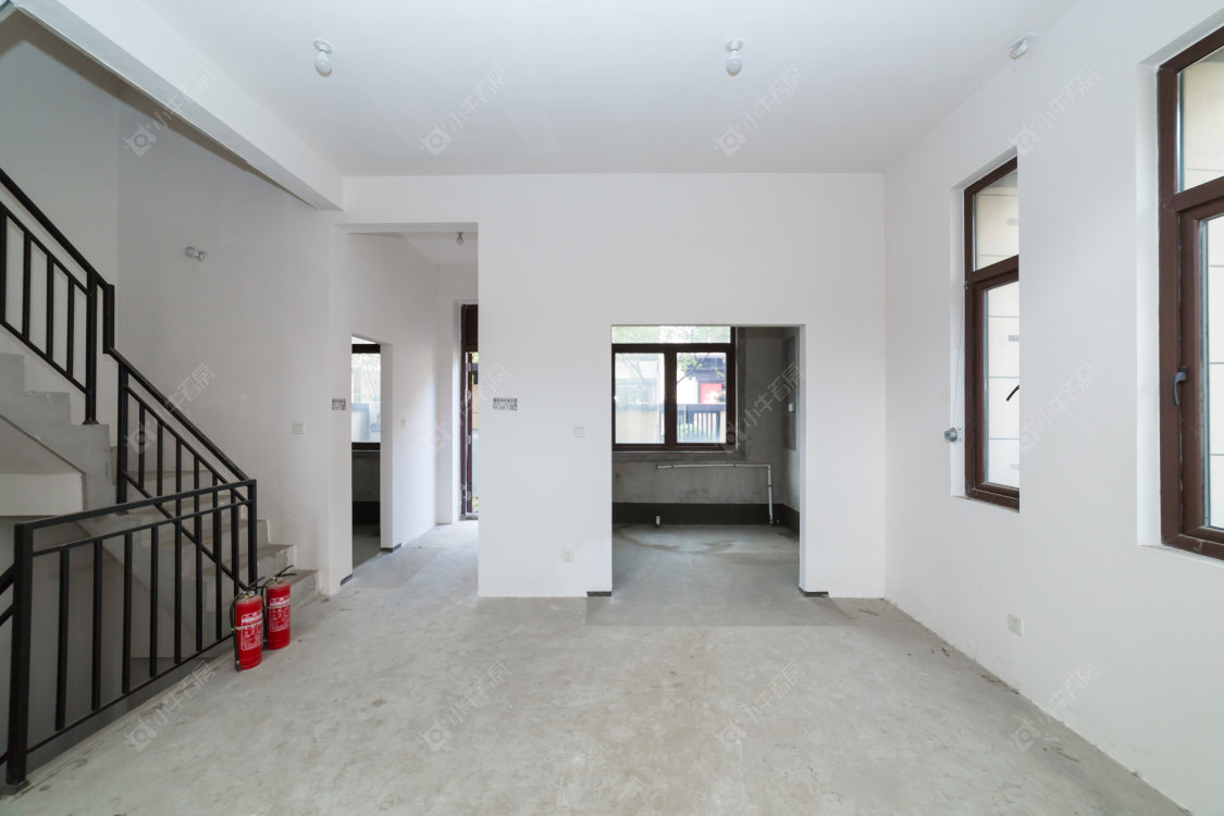 常州御河湾别墅区在售二手房源室内图_小牛看房