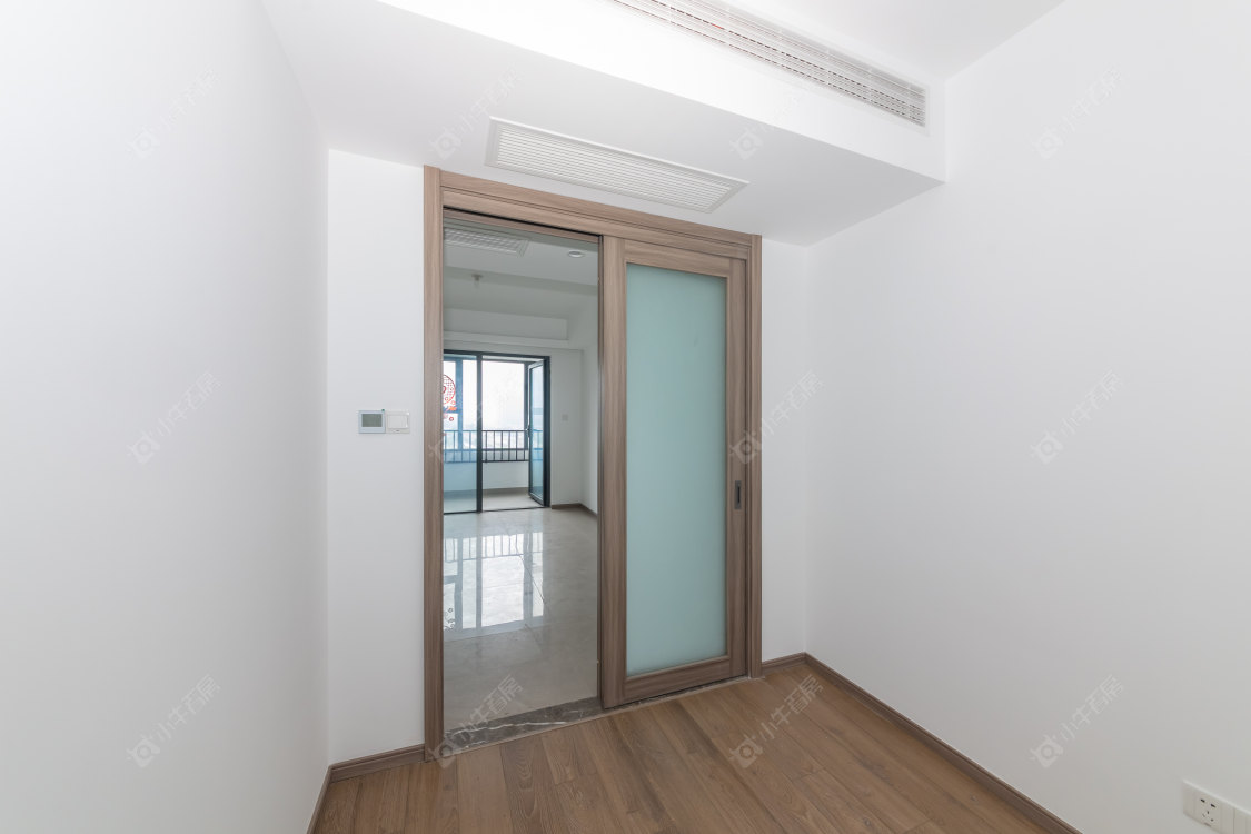 常州弘阳云峯在售二手房源室内图_小牛看房