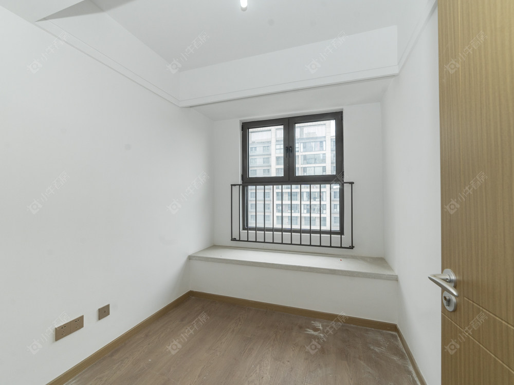 常州绿地香港名墩道在售二手房源室内图_小牛看房