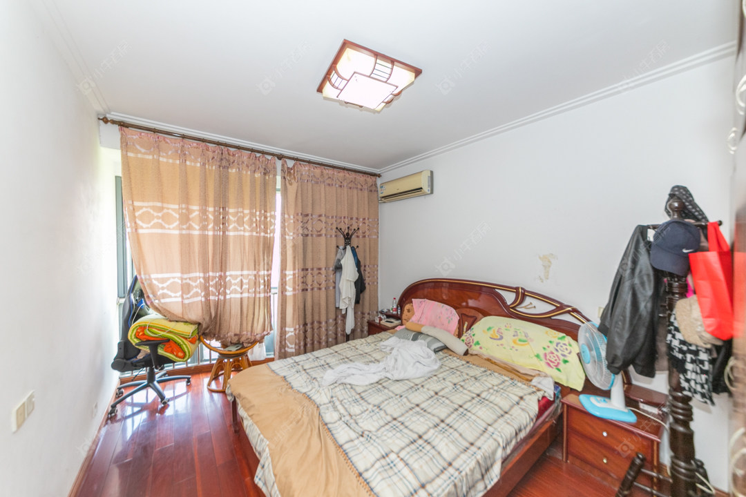 常州滨江明珠城东区在售二手房源室内图_小牛看房