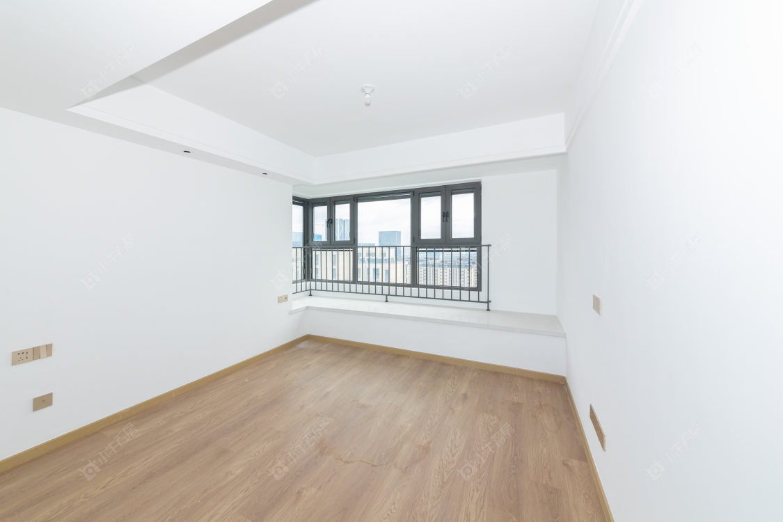 常州绿地香港名墩道在售二手房源室内图_小牛看房