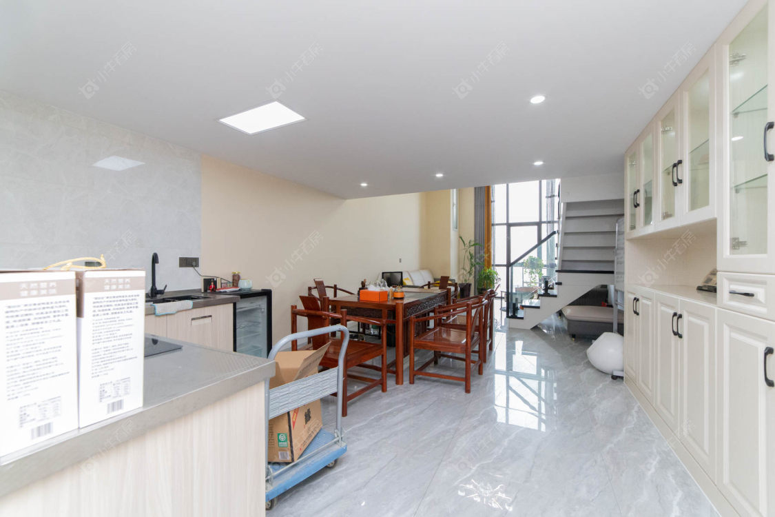 常州中港商务大厦在售二手房源室内图_小牛看房