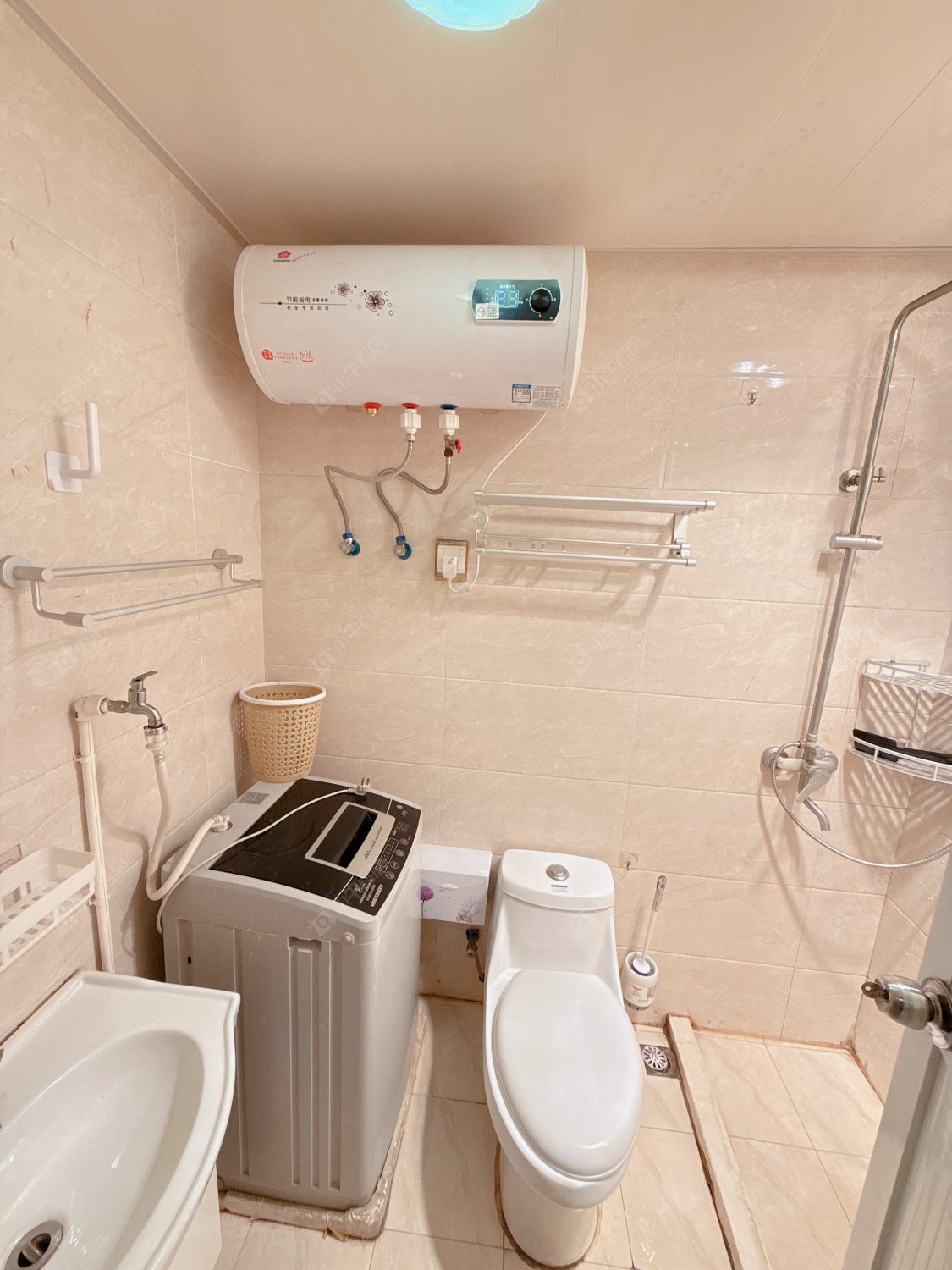 常州亚泰财富中心在租房源室内图_小牛看房